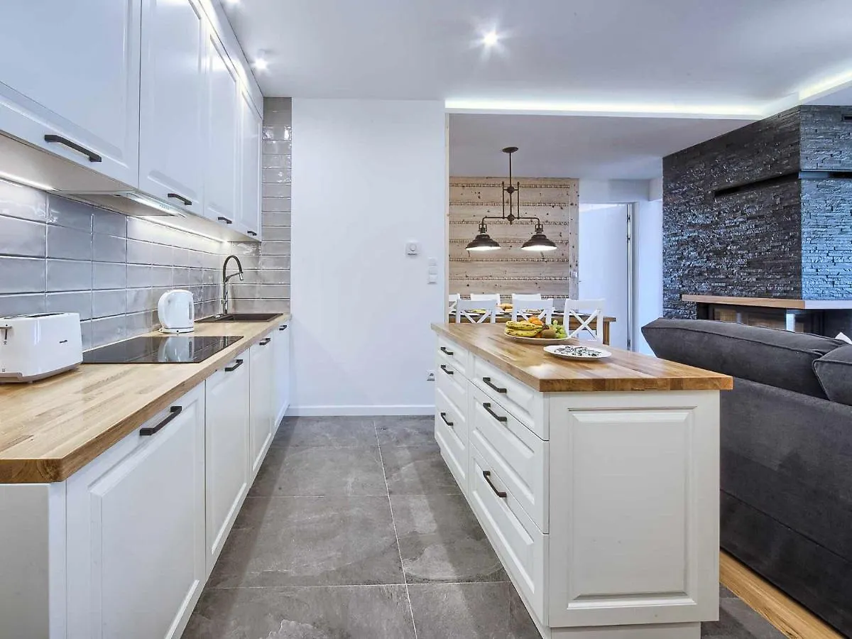 Visitzakopane - Coral Spa Apartment